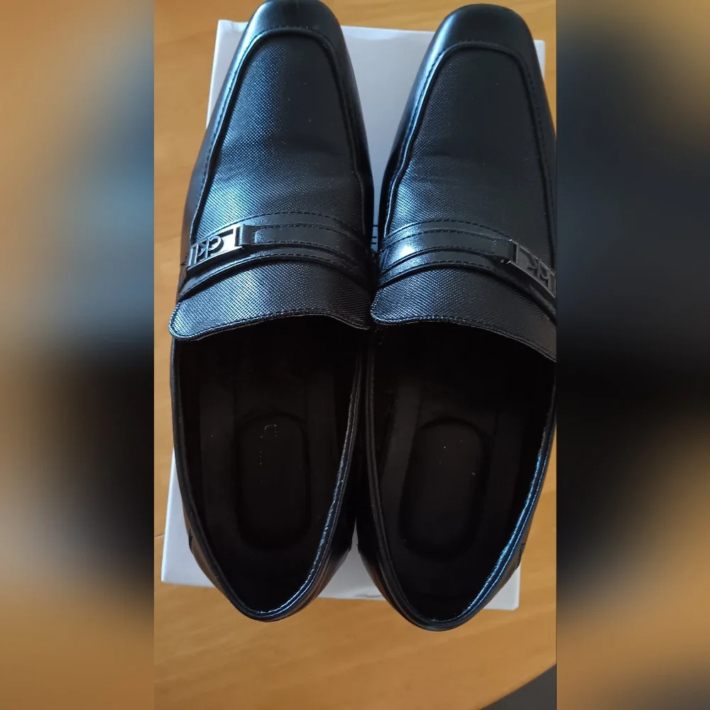 Calvin Klein Bartley Diamond Leather Loafers 9 M - Picture 4 of 12